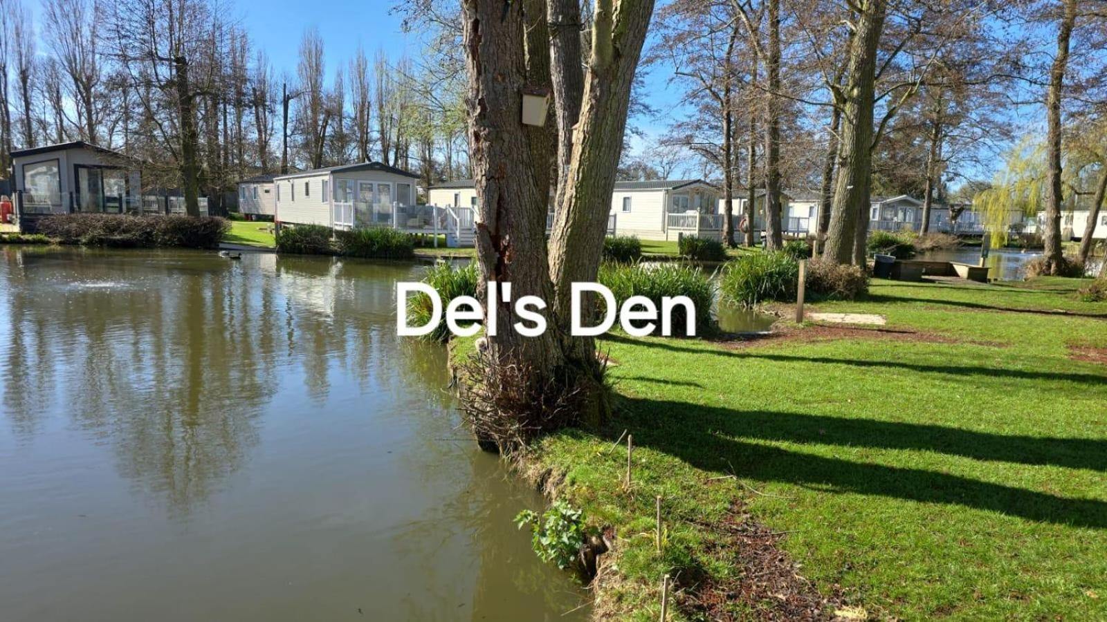 Del'S Den Lakeside Weeley Bridge Luaran gambar